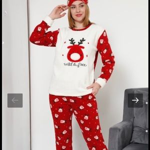White and red deer Christmas pajamas Size L , XL
